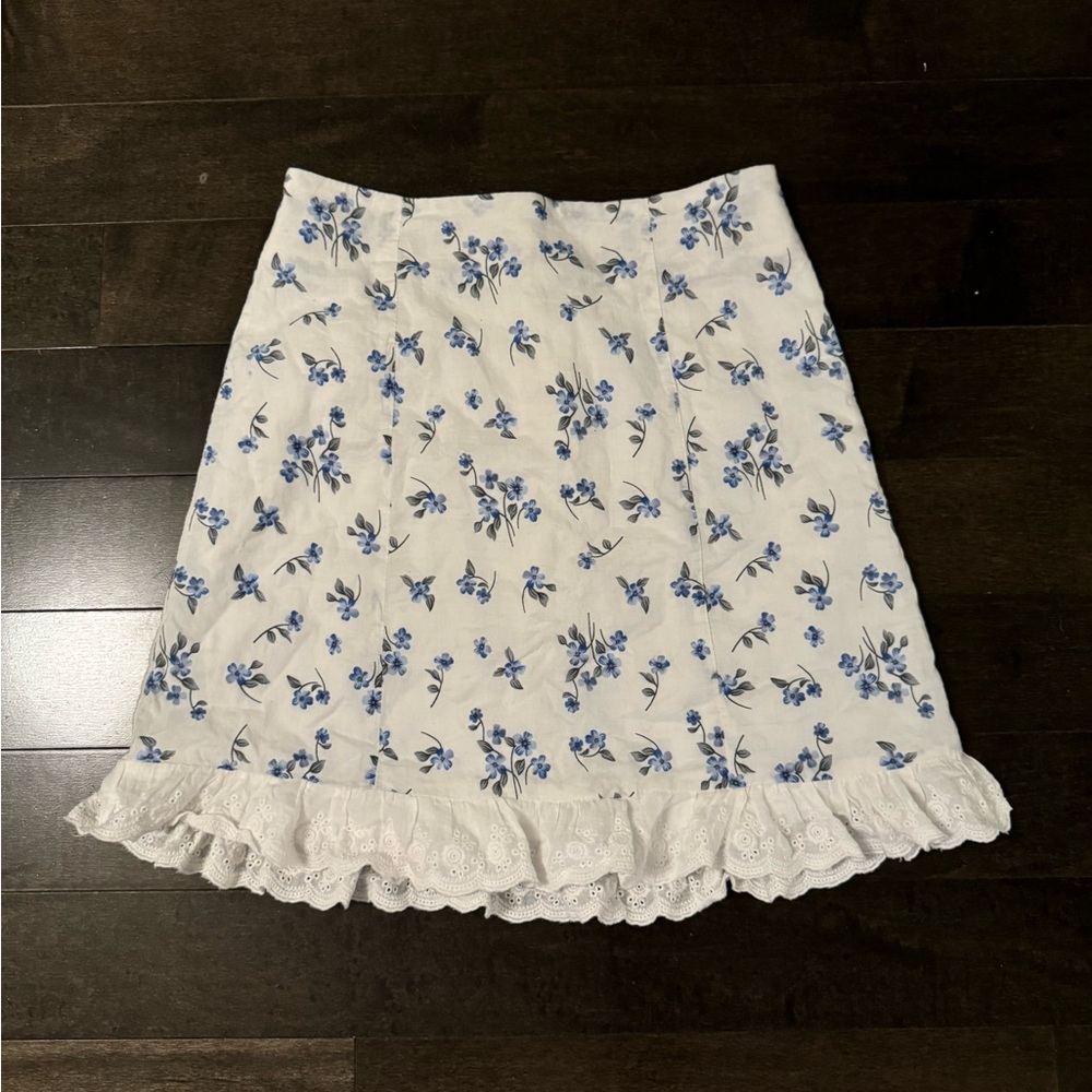 Emory Park Floral Skirt Size: xxs but fits XS